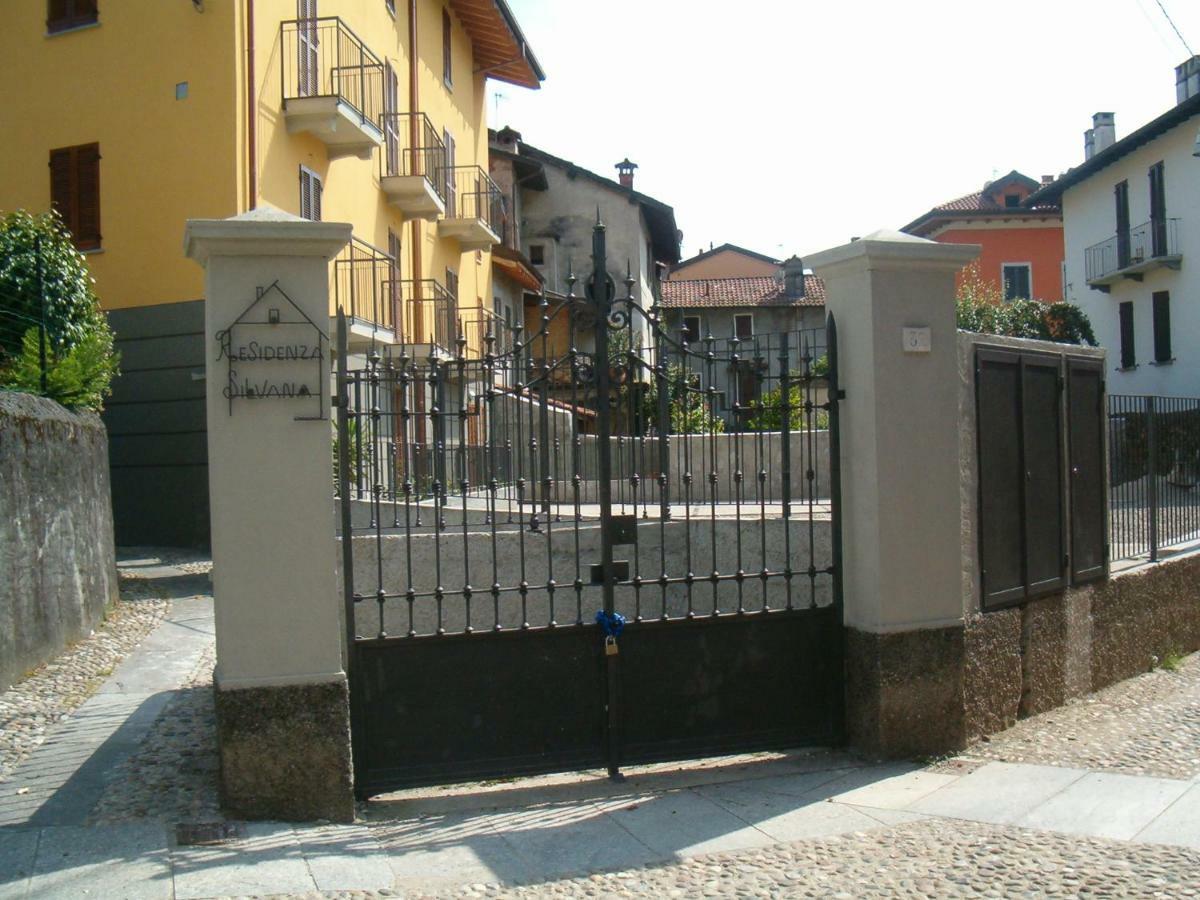 Red Apartment - Residenza Silvana Verbania Exterior photo